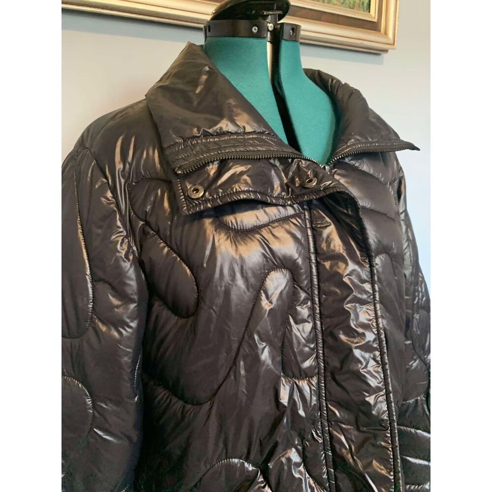 Universal Standard Black Down Puffer Quilted Jack… - image 4